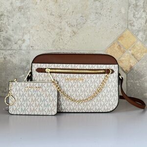 Michael Kors Jet Set Zip Chain Crossbody Bag + Coin ID Wallet MK Vanilla/Brown